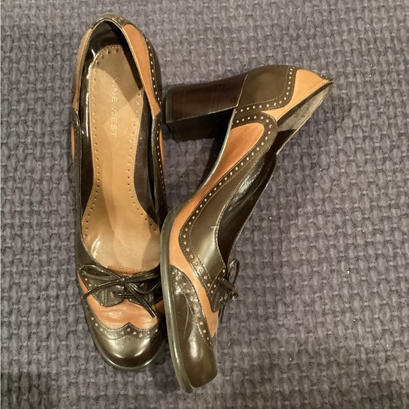 Heels - Picture 3 of 7